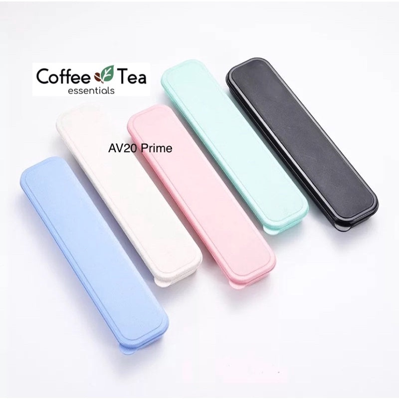 Coffee N Tea Essentials Plastic Case with divider for Straw
