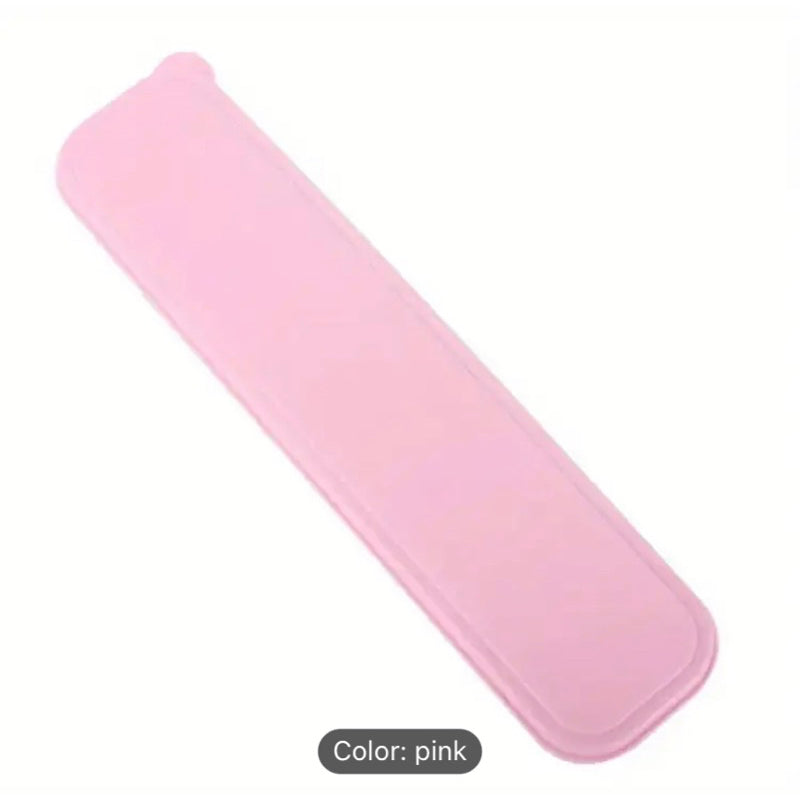 Coffee N Tea Essentials Plastic Case with divider for Straw